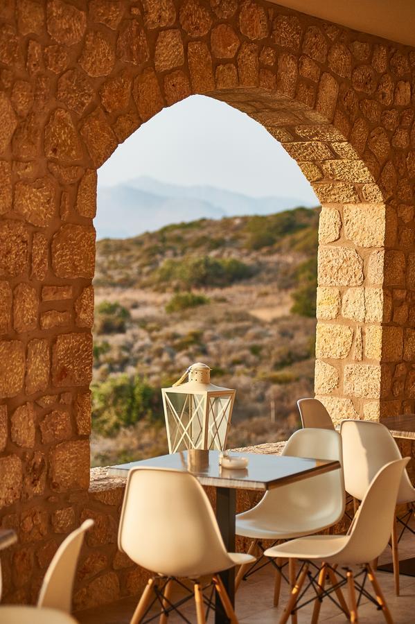 Element Hotel Elafonissos Eksteriør billede