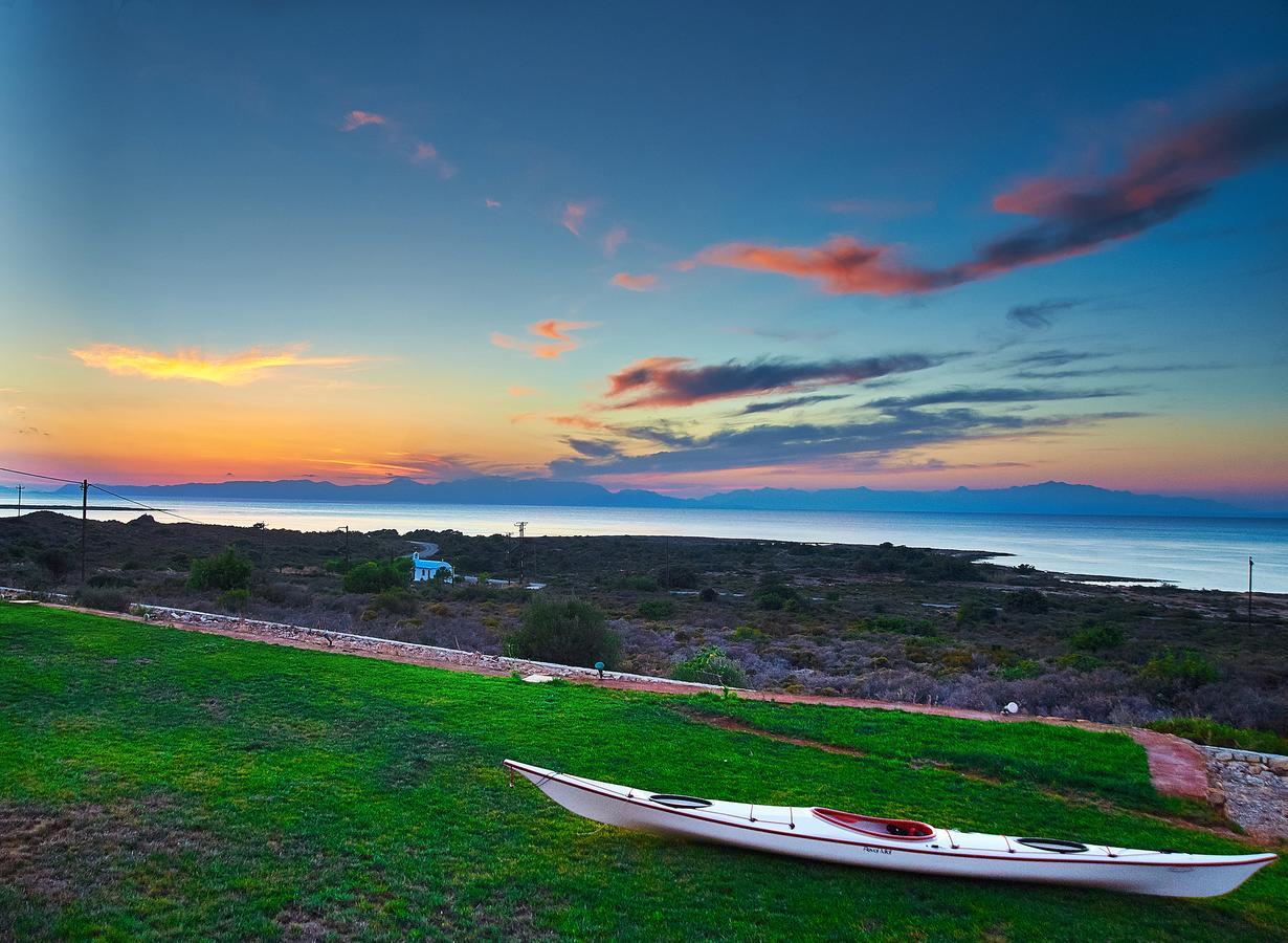 Element Hotel Elafonissos Eksteriør billede
